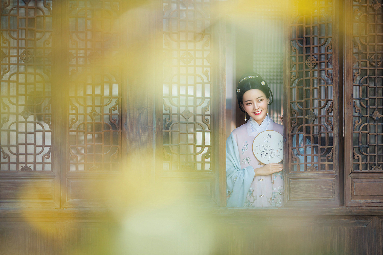 聊斋志异- 婴宁