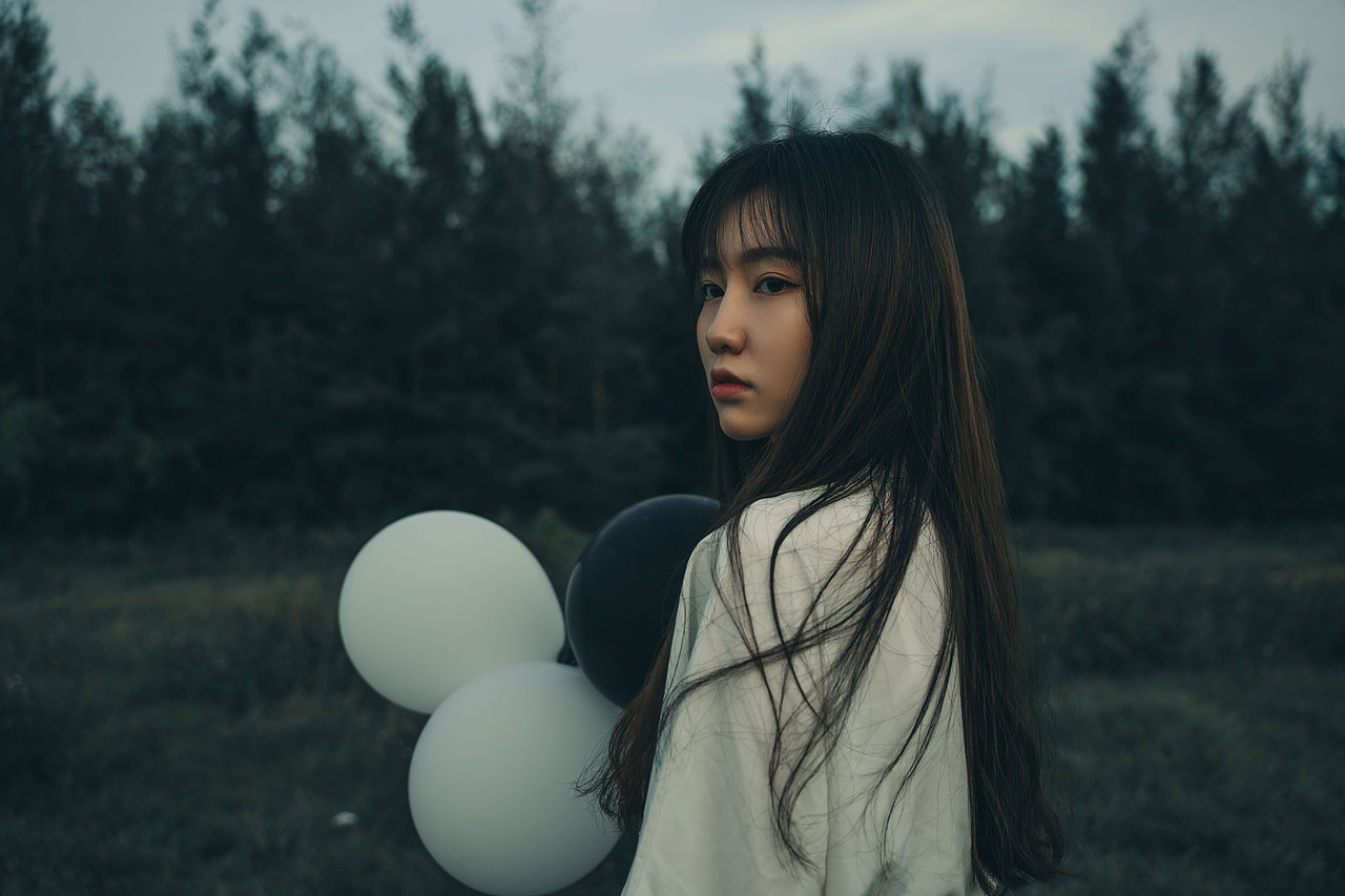 隨波逐流（圖ZMTg2NTk3NTI0） - 人像攝影 - 站酷設(shè)計(jì)師FUN7芳柒原創(chuàng)素材 - 站酷ZCOOL