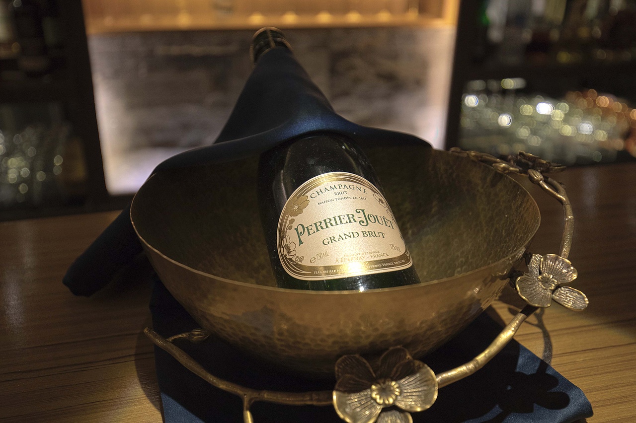 【鸡尾酒吧】Whisky&Cocktail Bar(图ZMTgwNTA0MDMy) - 家装设计 - 站酷设计师上由空间设计原创素材 - 站酷ZCOOL