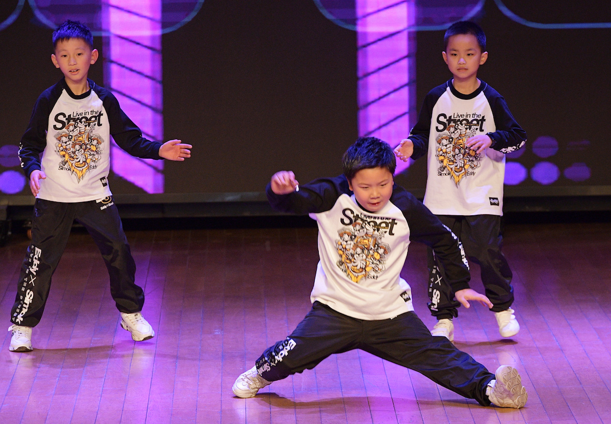 2019南京KidsFamily少儿街舞|“为舞而来”宣传图|摄影|人像摄影|KidsFamily街舞 - 原创作品 - 站酷 (ZCOOL)