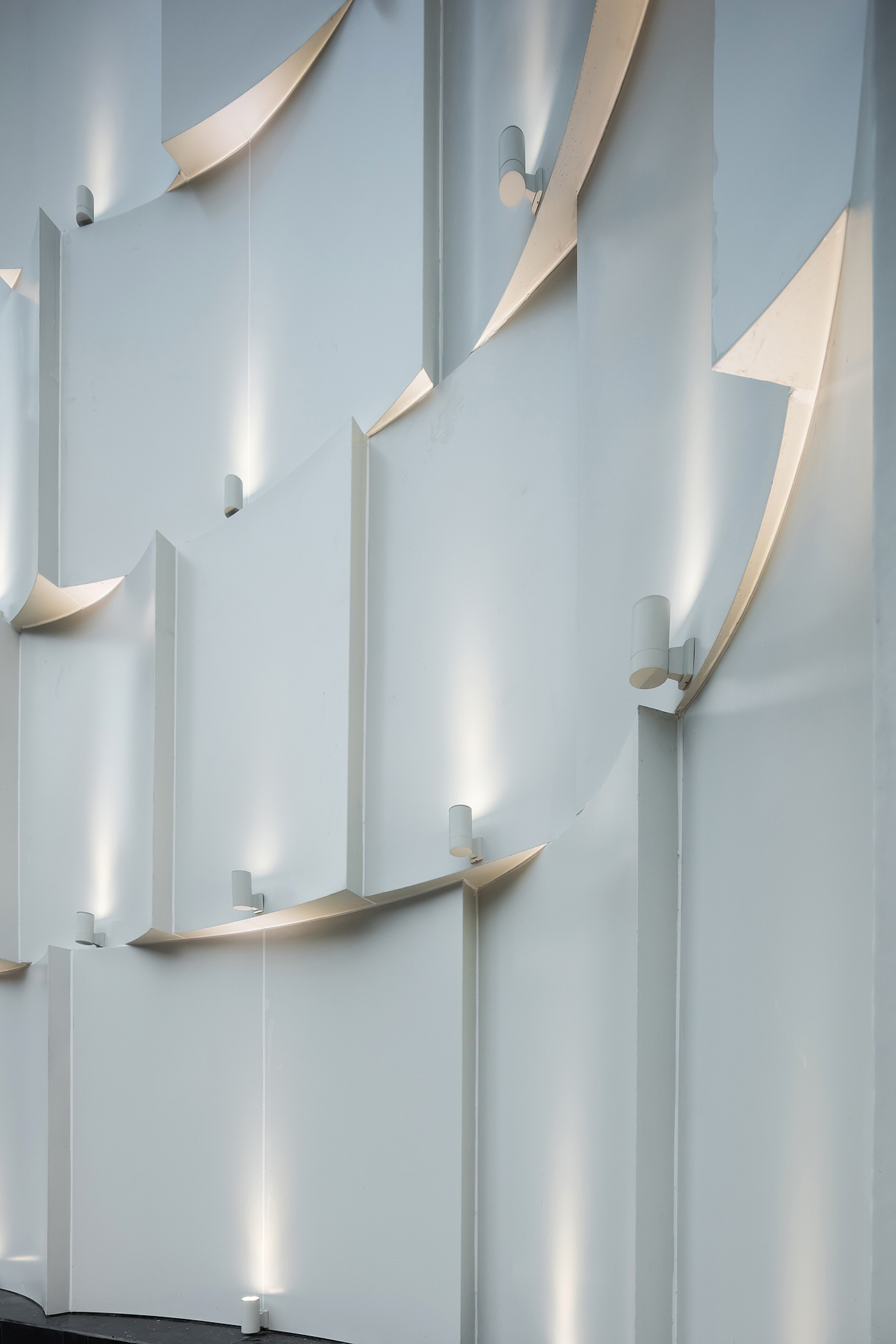 如何将电商大鳄从线上回归线下实体店聚美优品商业设计（图ZMjQ1NjY2NjY0） - 家装设计 - 站酷设计师CUN寸匠原创素材 - 站酷ZCOOL