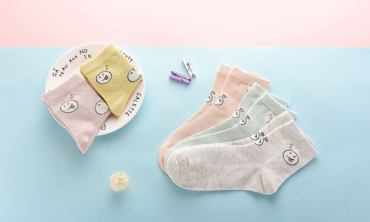 童襪拍攝（圖ZMjA0NDQ3MzY0） - 產(chǎn)品攝影 - 站酷設(shè)計師假行僧3995原創(chuàng)素材 - 站酷ZCOOL