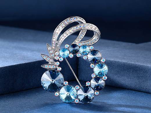 蓝调 胸针（个人主页-ZNDUzOTU2MTY=） - 产品摄影 - 站酷设计师hekej原创素材 - 站酷ZCOOL