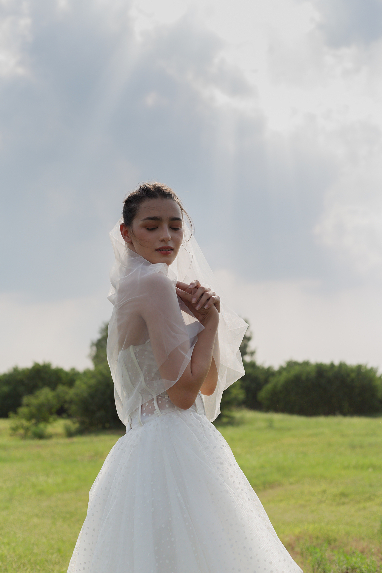 海琳的轻婚纱（图ZMjQ5MjQzNTcy） - 人像摄影 - 站酷设计师雷申原创素材 - 站酷ZCOOL