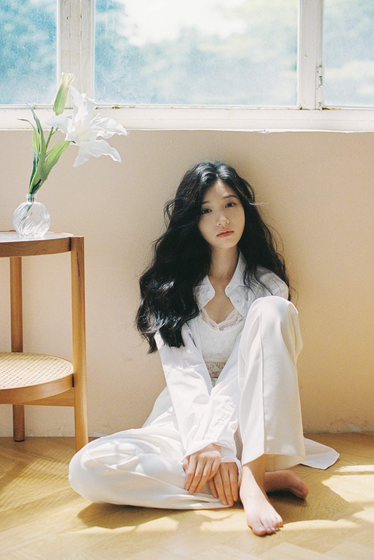 “请你,望向我的镜头深处”——赵丽思写真集