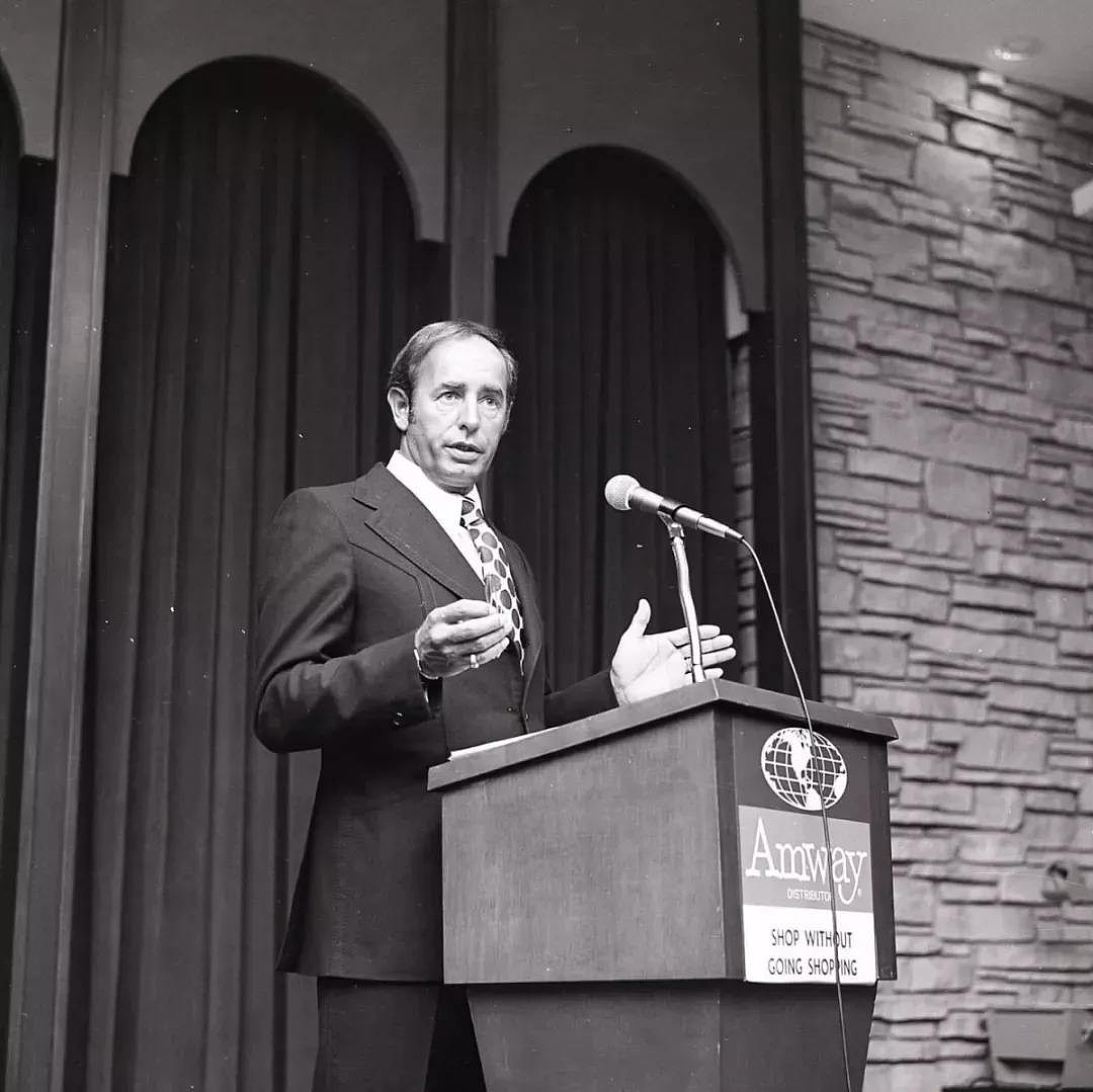 安利老板 安利老板