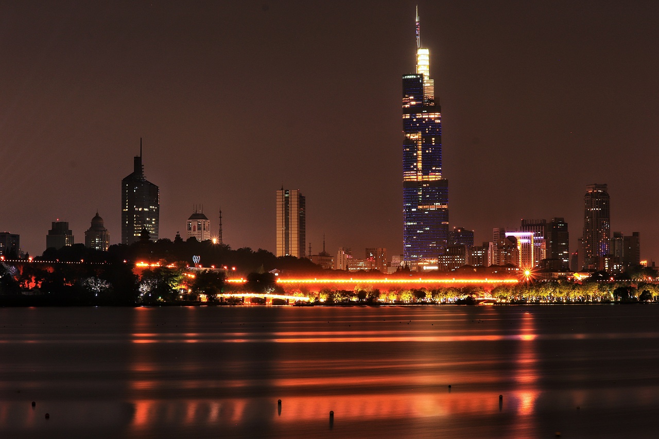 南京玄武湖夜景