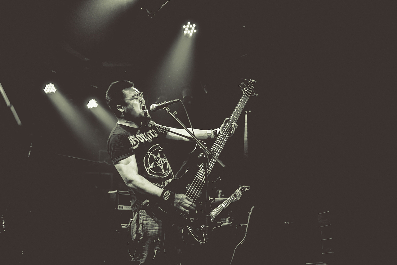 330金属音乐节广州站（图ZMjE4MTUzNTI=） - 人像摄影 - 站酷设计师凹凸蜀黍原创素材 - 站酷ZCOOL