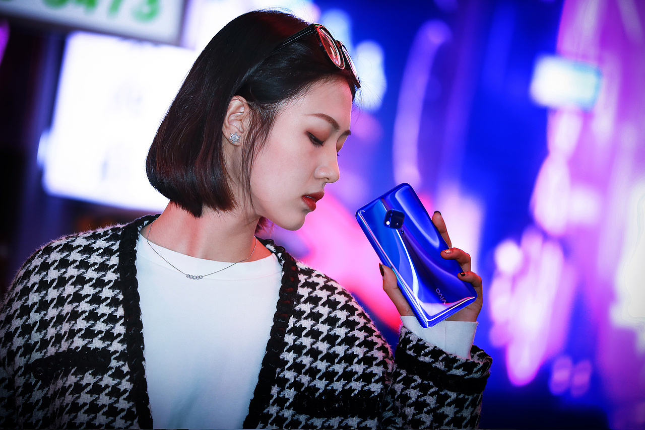 手机&人像（图ZMTg1MTc5MDEy） - 人文/纪实摄影 - 站酷设计师keyteyan原创素材 - 站酷ZCOOL