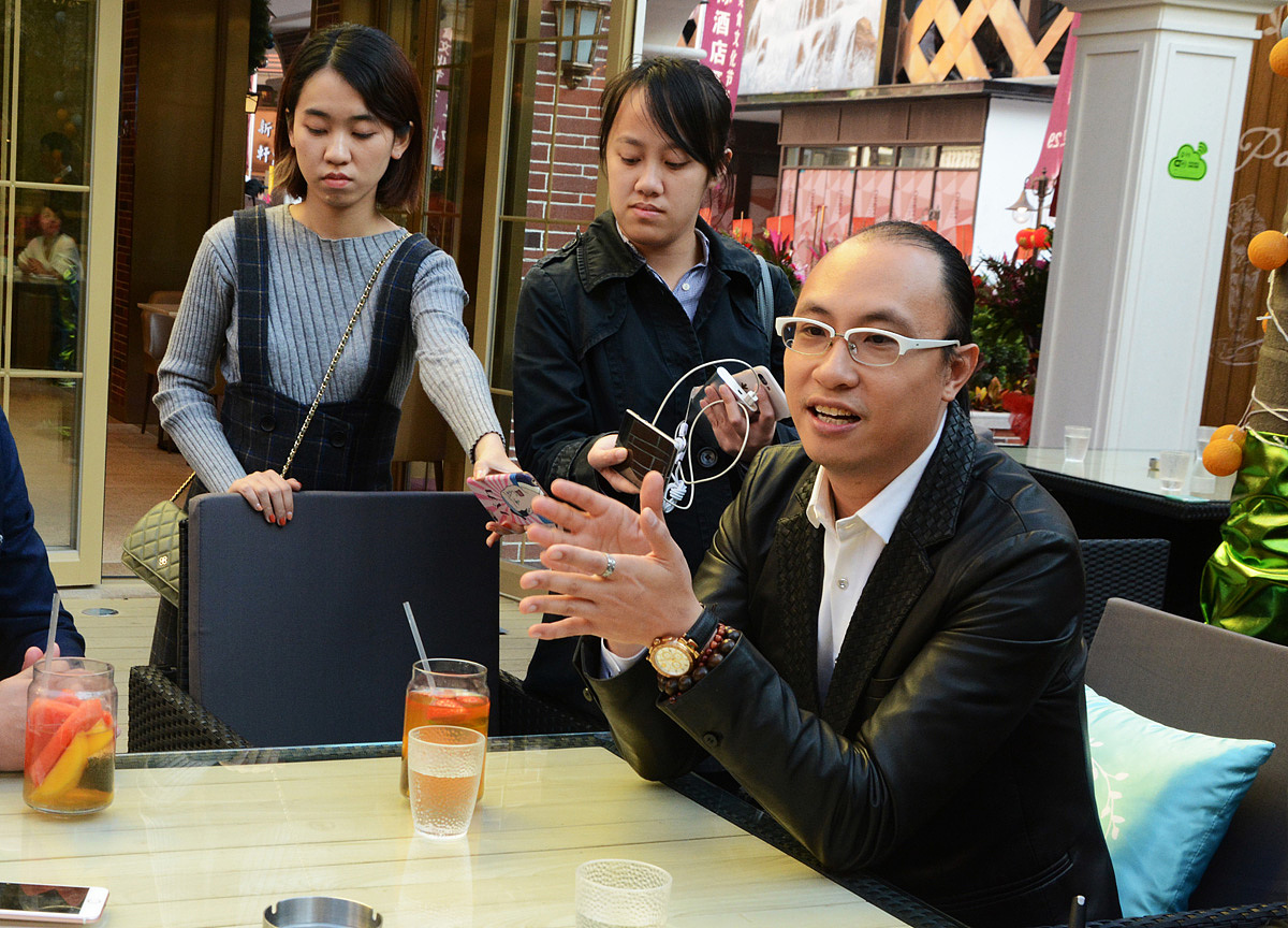 珠海最大的3d画、3d壁画—来魅力壁画村（万氏兄弟出品（图ZMTAxODY4OTk2） - 新锐潮流插画 - 站酷设计师3d画3d壁画3d地画原创素材 - 站酷ZCOOL