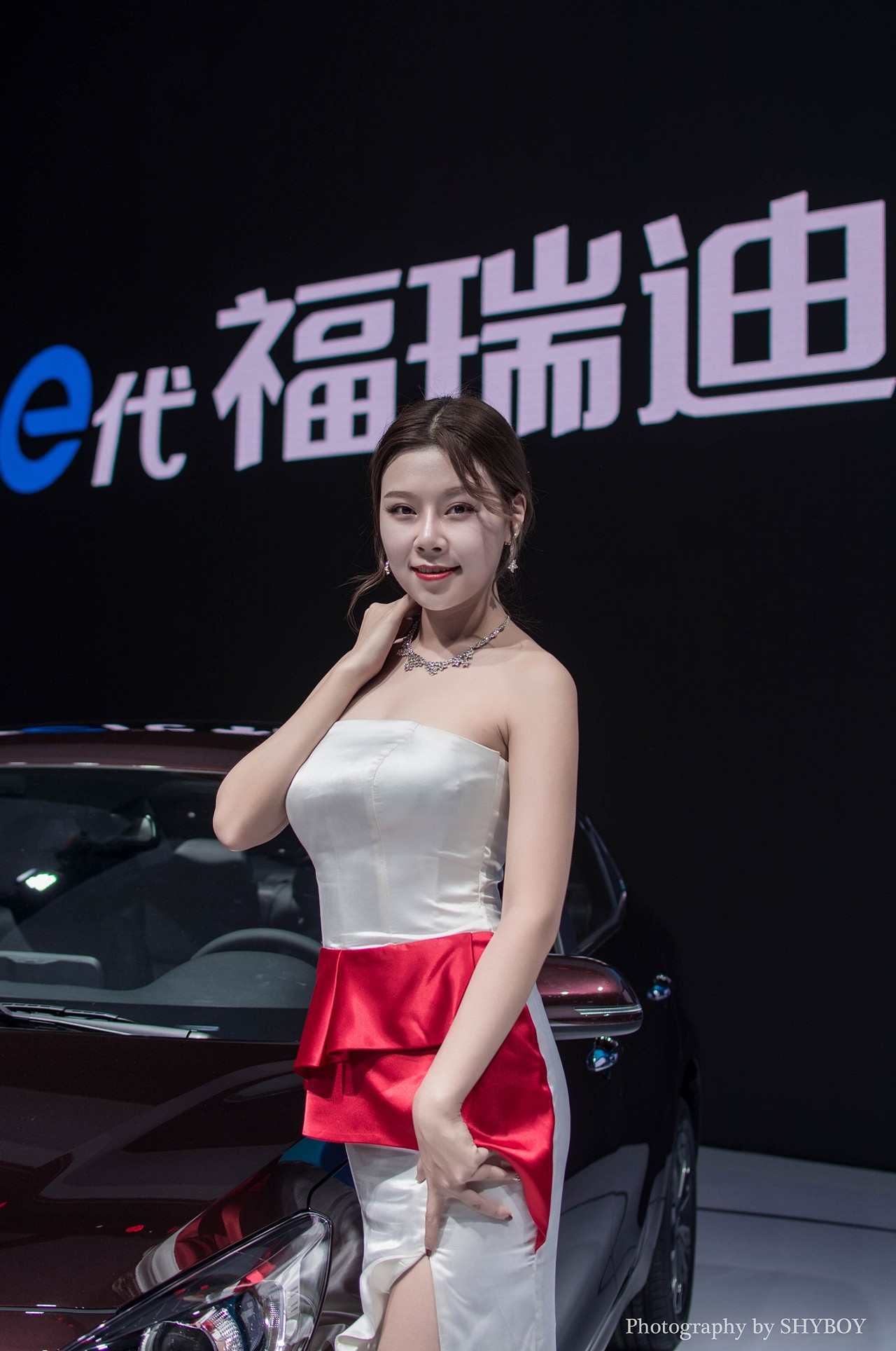 广州车展（图ZOTc1MzQ1NTY=） - 人像摄影 - 站酷设计师腼腆小子原创素材 - 站酷ZCOOL