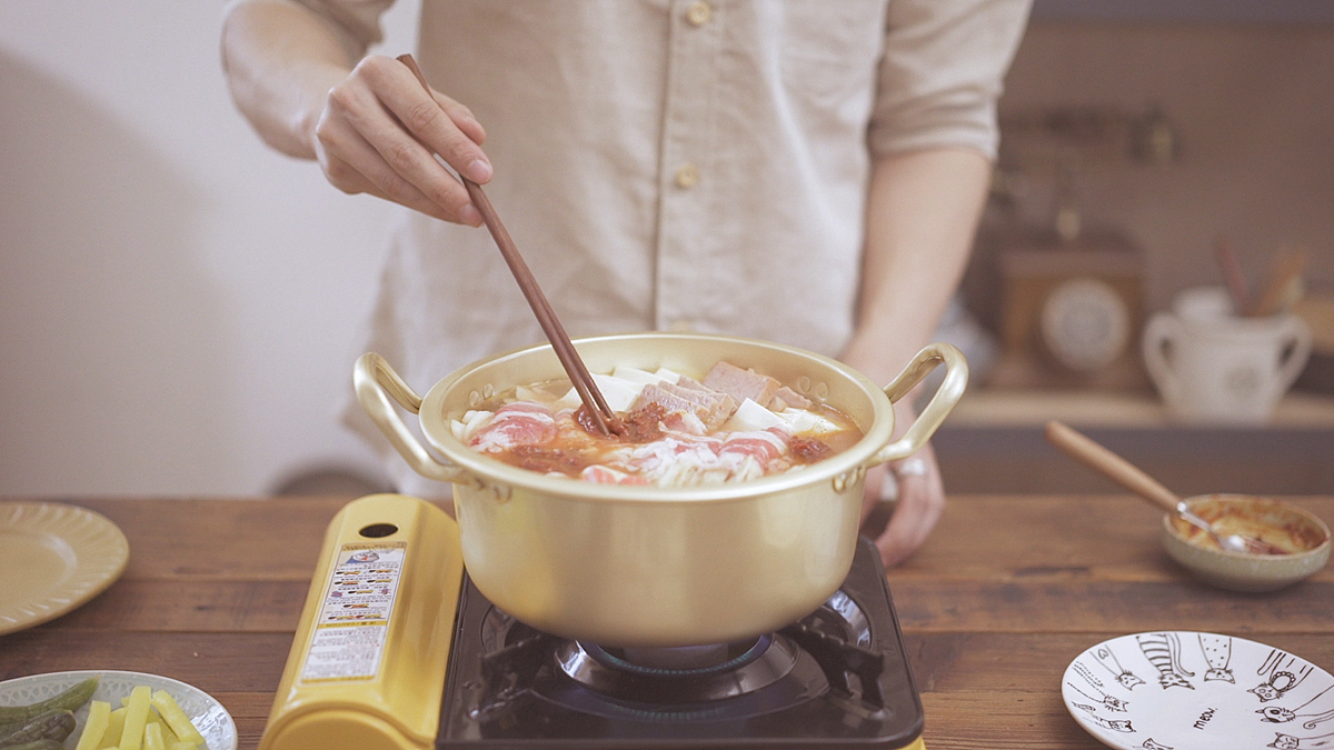 味蕾时光 第13集 韩式部队火锅（图ZMzc0MDkzMzY=） - 产品摄影 - 站酷设计师小蓝叔原创素材 - 站酷ZCOOL