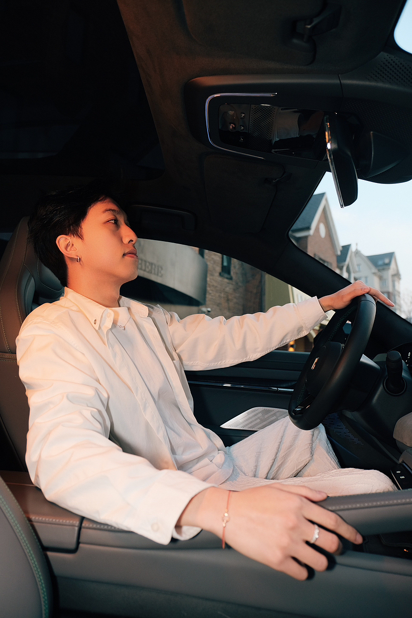 海报写真 |极氪汽车&周生生活动写真