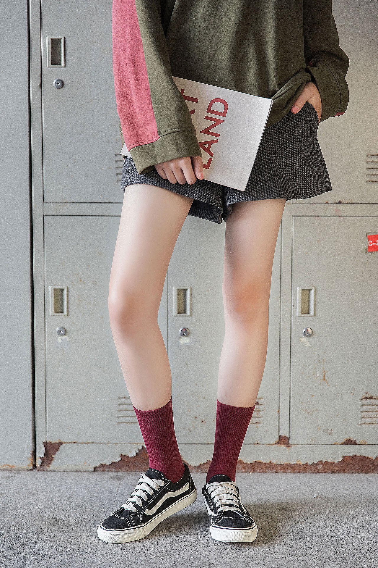 2019秋冬女袜中筒潮袜INS风袜子