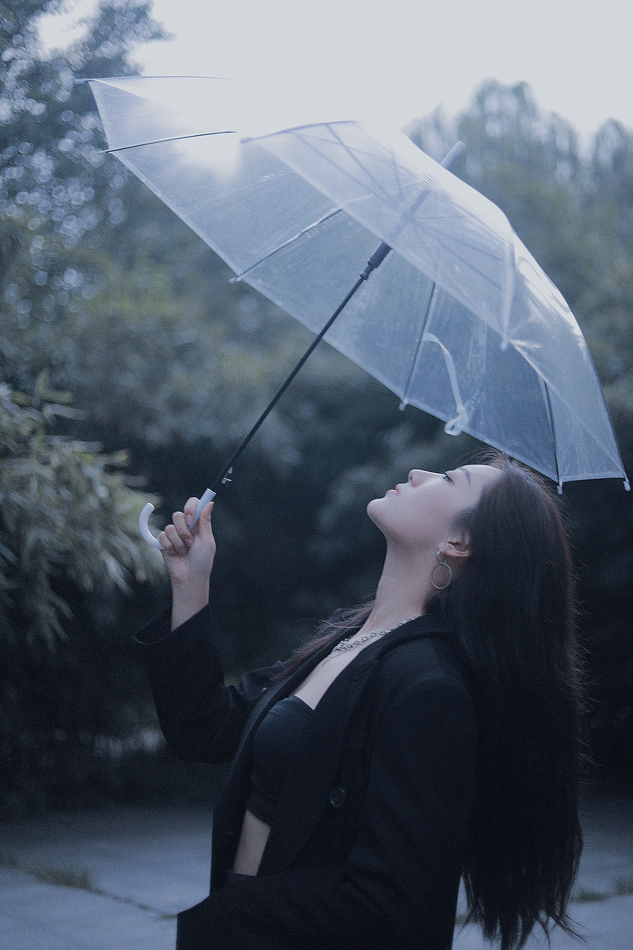 无人问津的港口总是开满鲜花（图ZMjgwMTE0NDAw） - 人像摄影 - 站酷设计师彡明明就是我原创素材 - 站酷ZCOOL