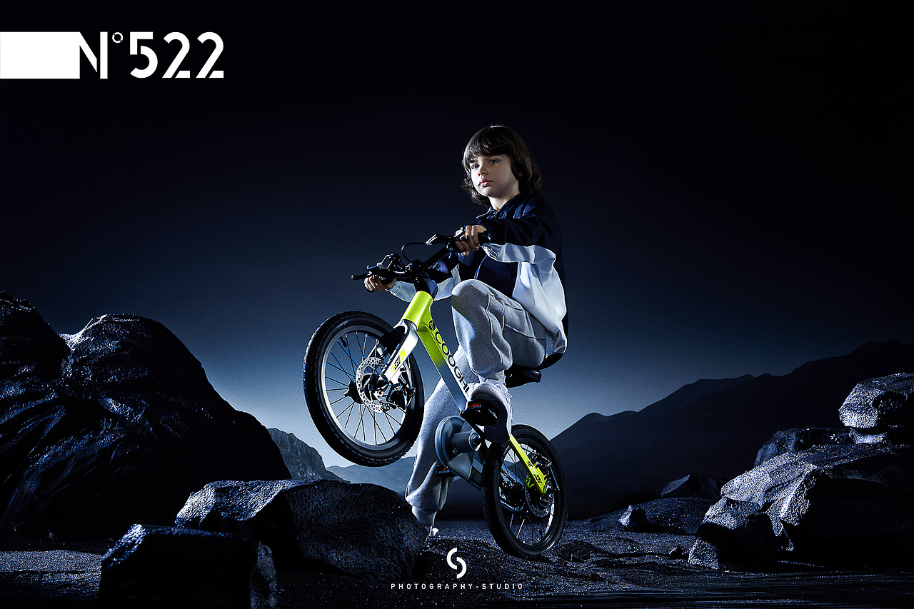 创意置景摄影 | COOGHI酷骑&522studio