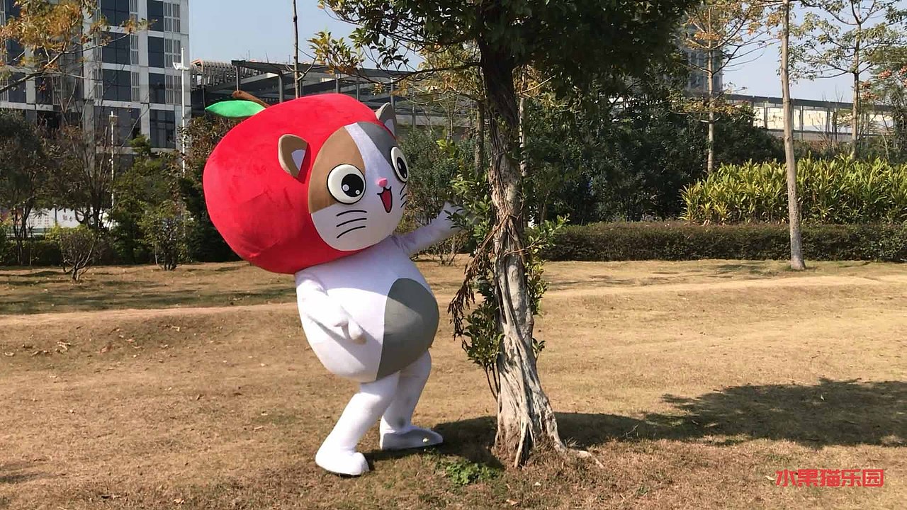 苹果猫人偶--在公园里疯（图ZMTA3MDIyMzQ0） - 其他摄影 - 站酷设计师水果猫乐园原创素材 - 站酷ZCOOL