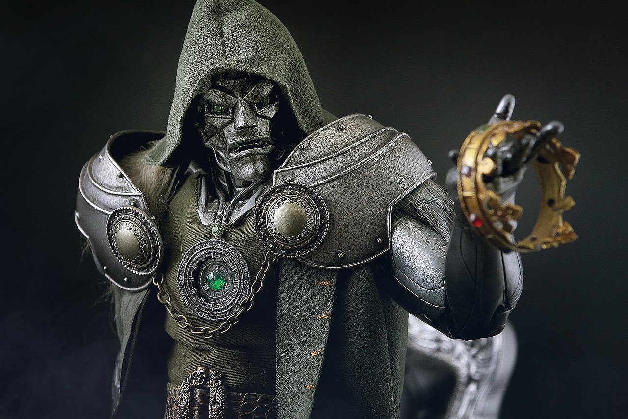 眉间白火的臆造自d之钢铁杜姆博士