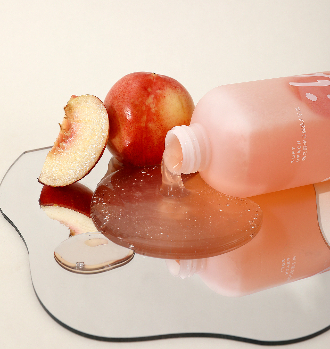 桃桃沐浴露摄影