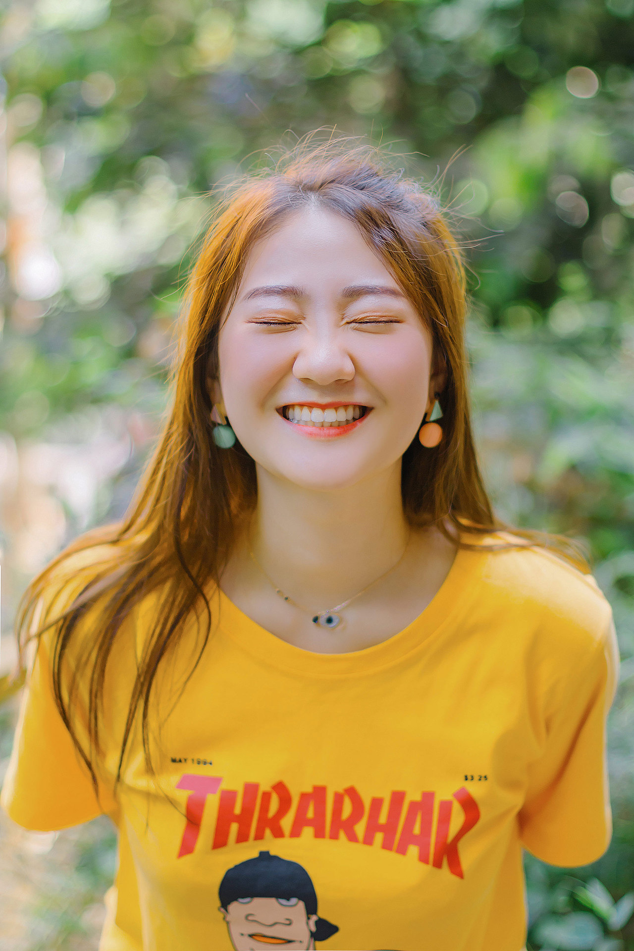 生活很讨厌 还好我依旧这么可爱呀