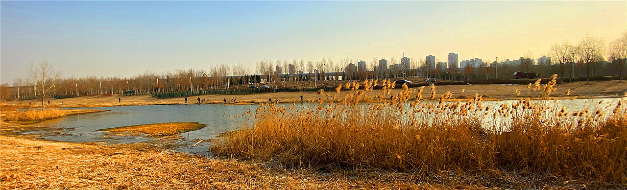 刘勇良手机纪实摄影：闲来垂钓碧溪上（图ZMTkxNjAyMDEy） - 人文/纪实摄影 - 站酷设计师刘勇良意创书设原创素材 - 站酷ZCOOL