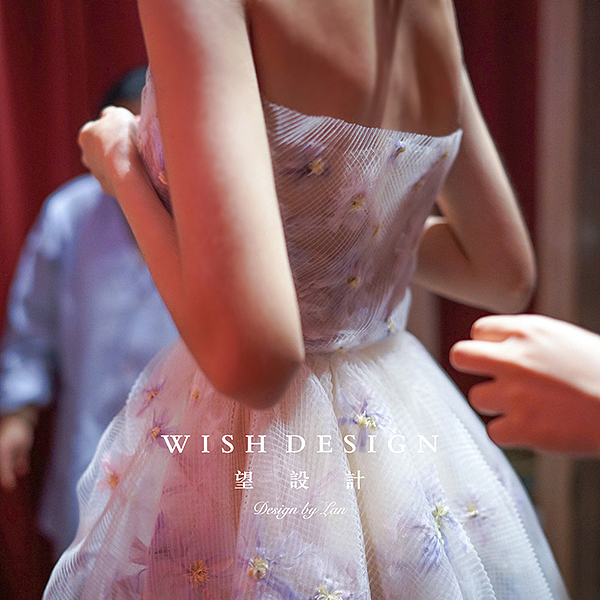 芳菲（图ZMTQxNjc5NDAw） - 正装/礼服 - 站酷设计师婚纱设计师兰奕原创素材 - 站酷ZCOOL