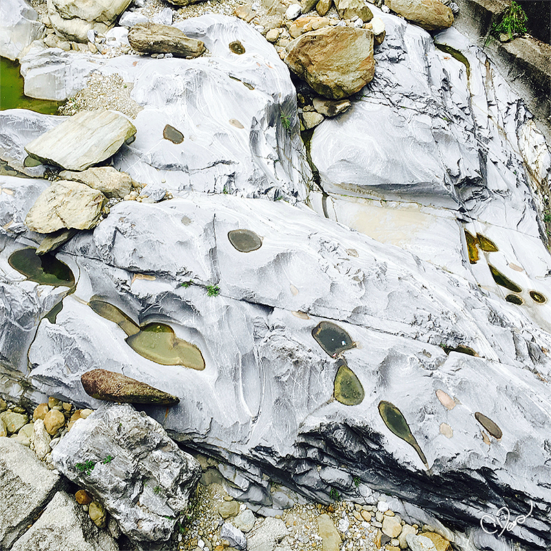 游记 | 我在台北の十天（图ZODI3NzUyNzY=） - 艺术插画 - 站酷设计师家纹CD原创素材 - 站酷ZCOOL