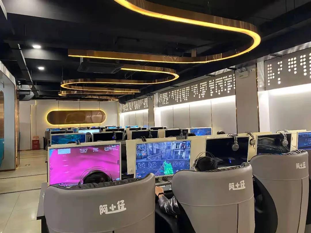 浙江金华阿土仔网咖效果图实景图展示