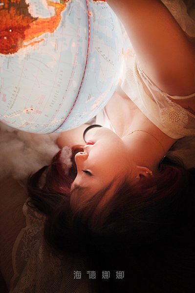 {海德娜娜}拥抱微光世界（图ZNjc0NjM1Ng==） - 人像摄影 - 站酷设计师hidenana海德娜娜原创素材 - 站酷ZCOOL