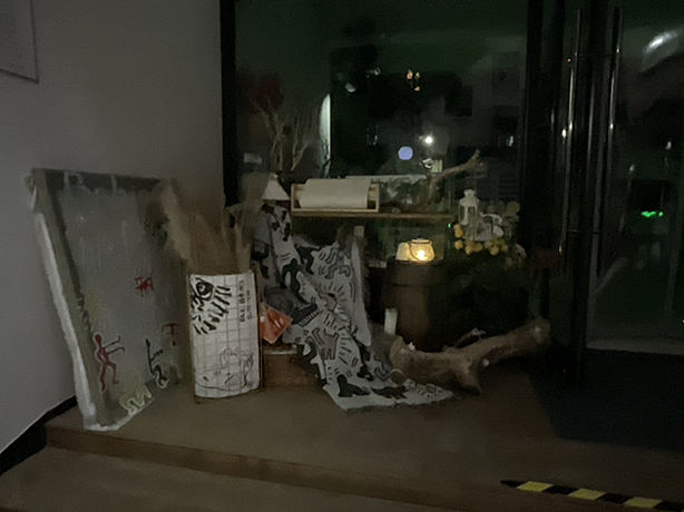 艺术美学|艺术家专题·凯斯·哈林风区角布景