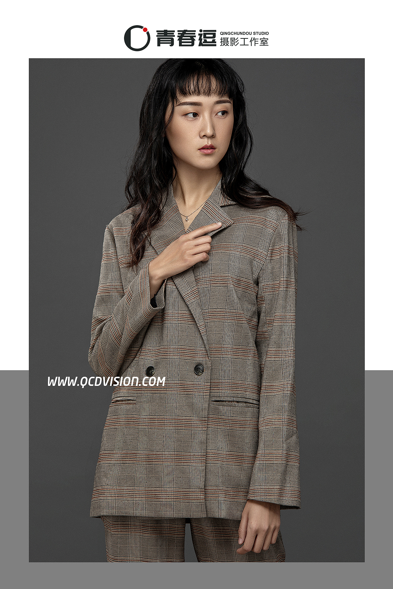 青春逗摄影工作室【模卡，艺人照，见组照】（图ZMTY4NTk4MjUy） - 人像摄影 - 站酷设计师青春逗Studio原创素材 - 站酷ZCOOL