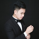 欧泳努力做设计的头像