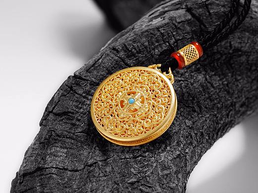 素与简-非遗古法黄金花丝工艺产品摄影-珠宝首饰场景图