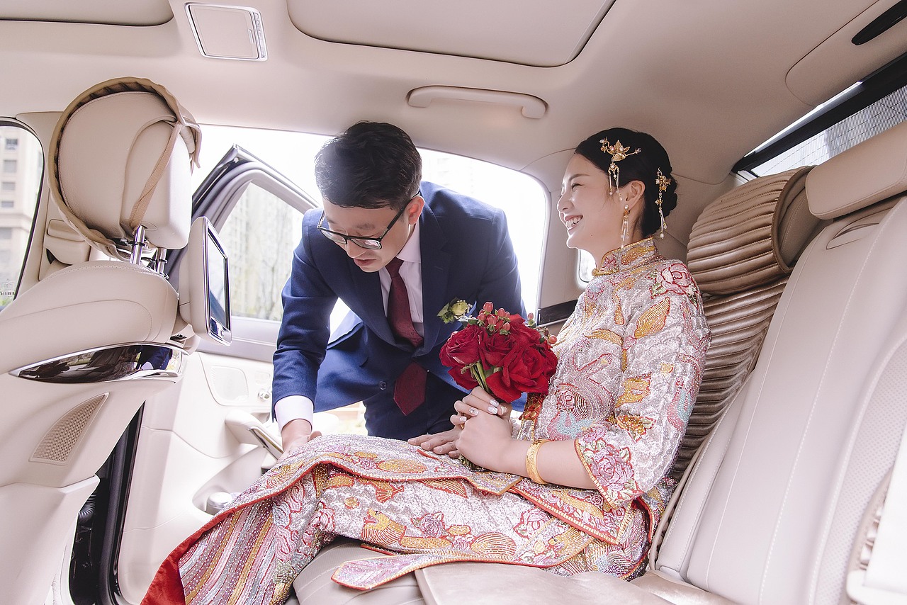 爱情游乐园（图ZMTMwNjg1OTU2） - 人像摄影 - 站酷设计师佐加斯顿原创素材 - 站酷ZCOOL