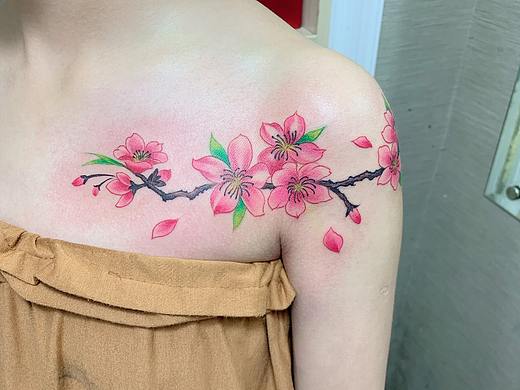 桃花纹身图案大全图片女#吴江酷客纹身