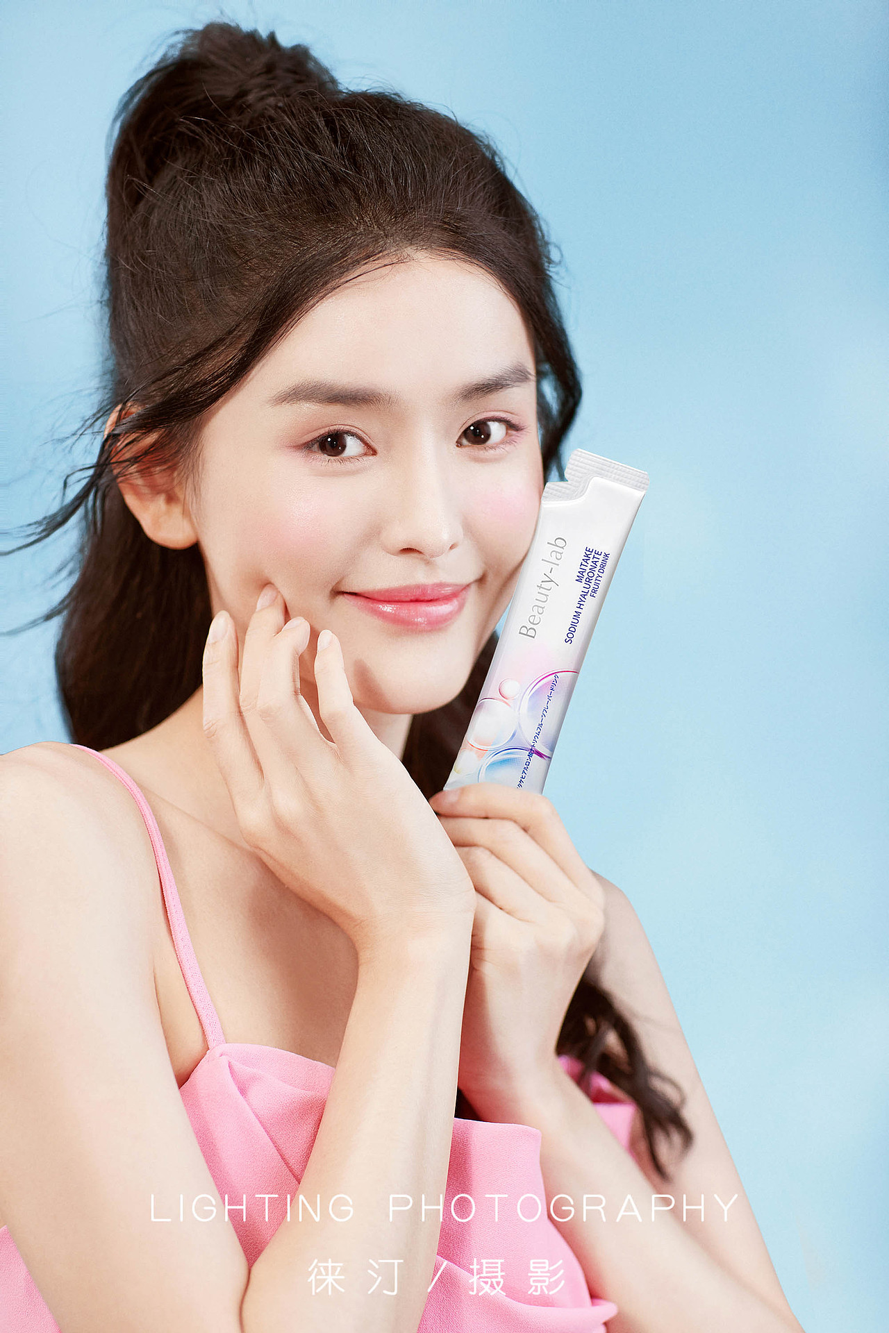 饮品模特图，护肤品，化妆品摄影，模特广告KV图