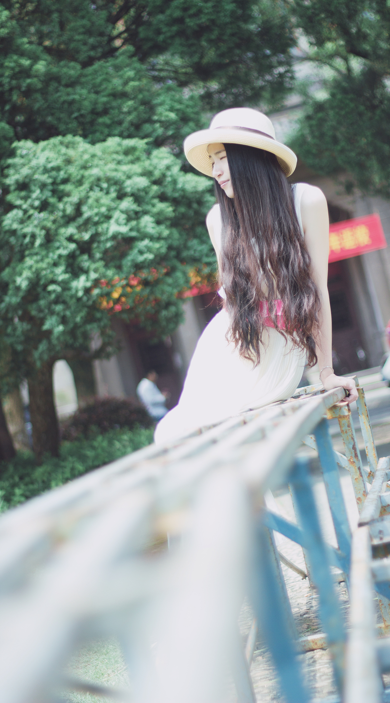 玉泉漫步（图ZNTE5OTg1NjA=） - 人像摄影 - 站酷设计师二世原创素材 - 站酷ZCOOL