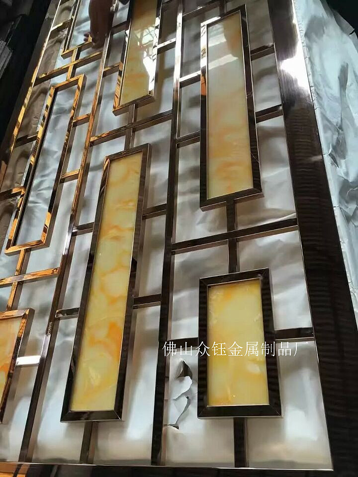 镀钛拉丝不锈钢玻璃隔断