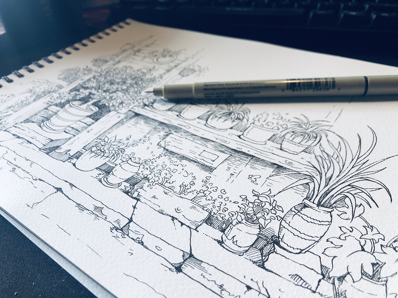 最近的一些针管笔、秀丽笔速写与卡通！（图ZMTc2MTU4OTAw） - 创作习作 - 站酷设计师lianhb1980原创素材 - 站酷ZCOOL