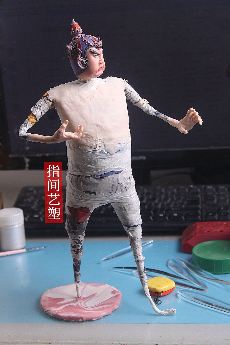 贺加贵面塑软陶(韦陀菩萨 )(图ZNzY4MDM3NDA=) - 手办/模玩 - 站酷设计师贺加贵3D翻糖原创素材 - 站酷ZCOOL