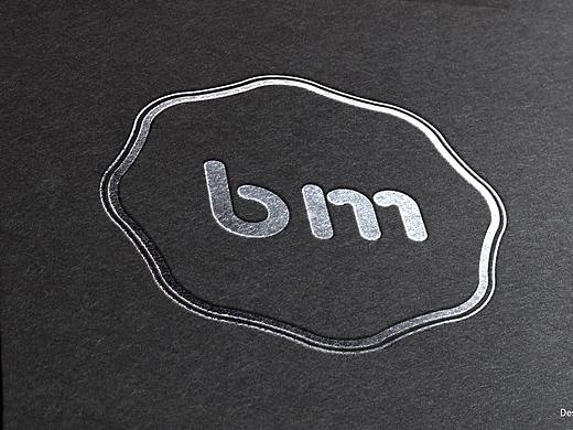 母婴bm英文LOGO设计_HJL