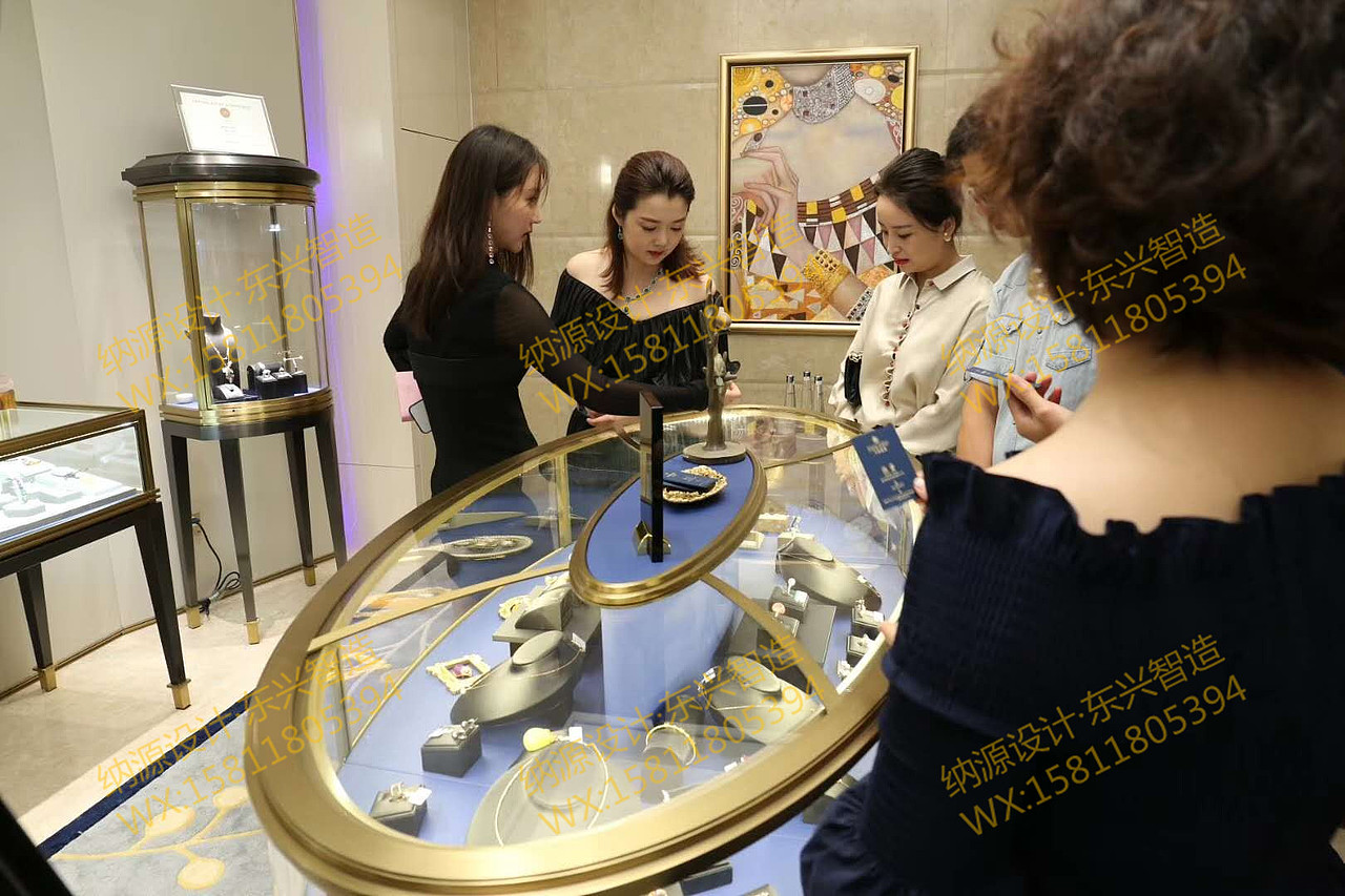 高端珠宝展柜定制--海瑞温斯顿款珠宝柜
