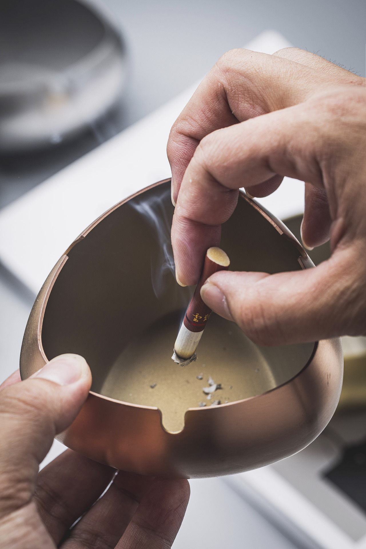 三角不锈钢烟灰缸|摄影|产品摄影|aklinstu - 原创作品 - 站酷 (zcool