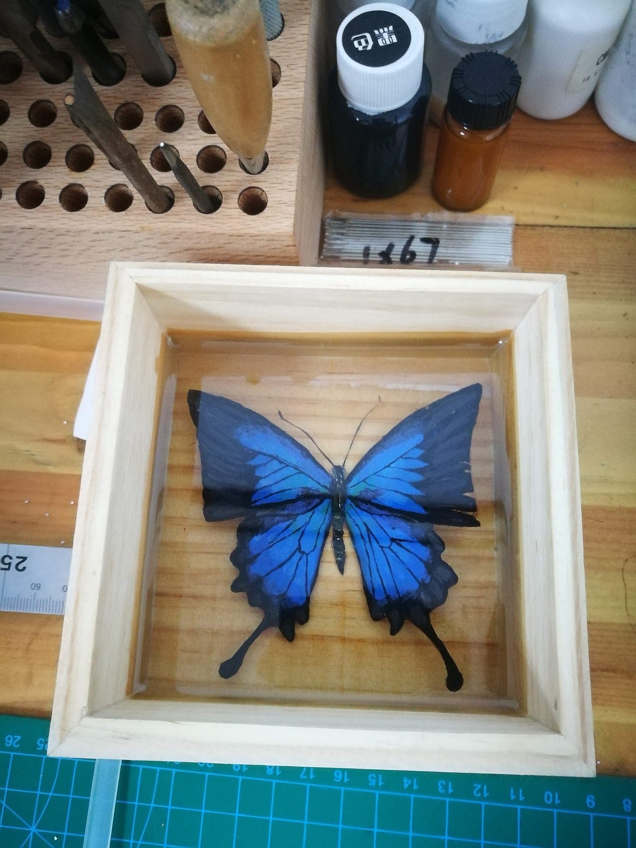 树脂画蝴蝶（图ZMTAwMjU4MzYw） - 工艺品设计 - 站酷设计师久兀大叔原创素材 - 站酷ZCOOL