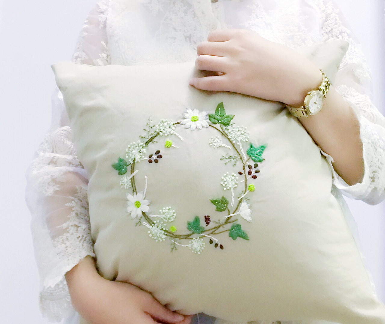 冬季花环之欧洲立体绣（图ZNjQyOTY3MjA=） - 其他手工艺 - 站酷设计师落红满径原创素材 - 站酷ZCOOL