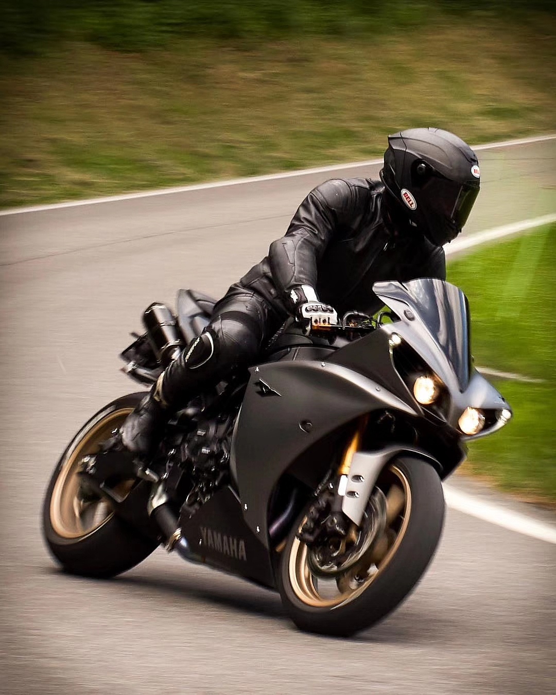Moto-Terminator - The Fully-Rideable Ducati Hypermotard-Based Terminator Salvation Stunt Bike