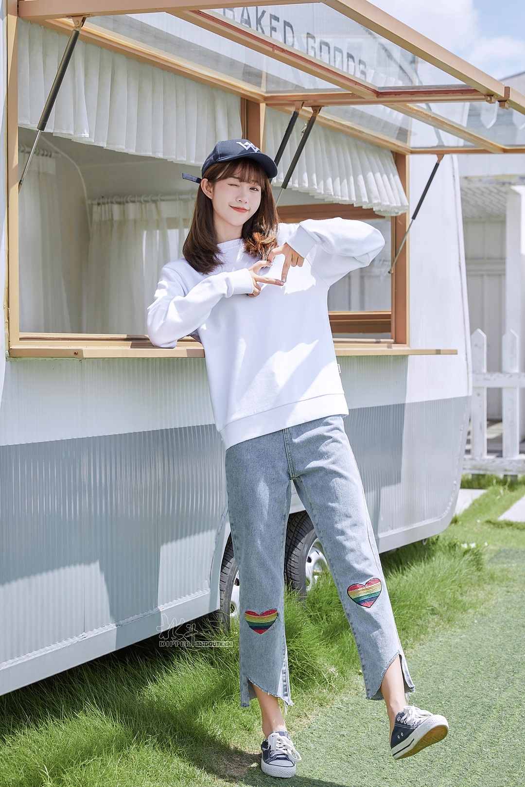 长款卫衣纯色韩板小清新卫衣休闲卫衣街头风 模特拍摄