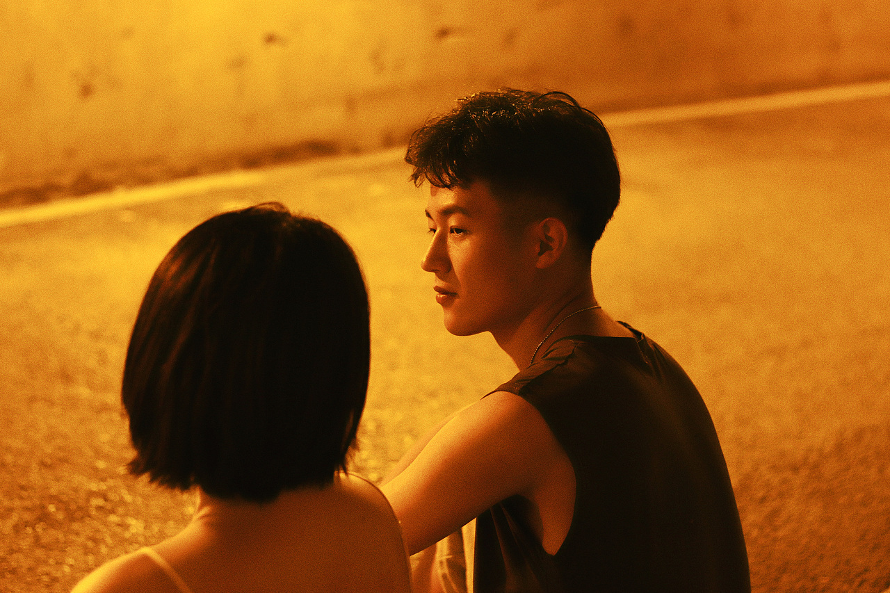 不是叛逆少年丨人像摄影（图ZMjY2MzE5MTY4） - 人像摄影 - 站酷设计师奶茶桶原创素材 - 站酷ZCOOL