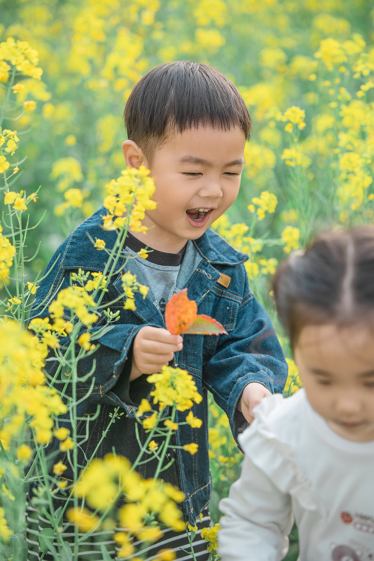 面面与小宇（图ZMzY1NjcyNDUy） - 人像摄影 - 站酷设计师Lan先森摄影原创素材 - 站酷ZCOOL