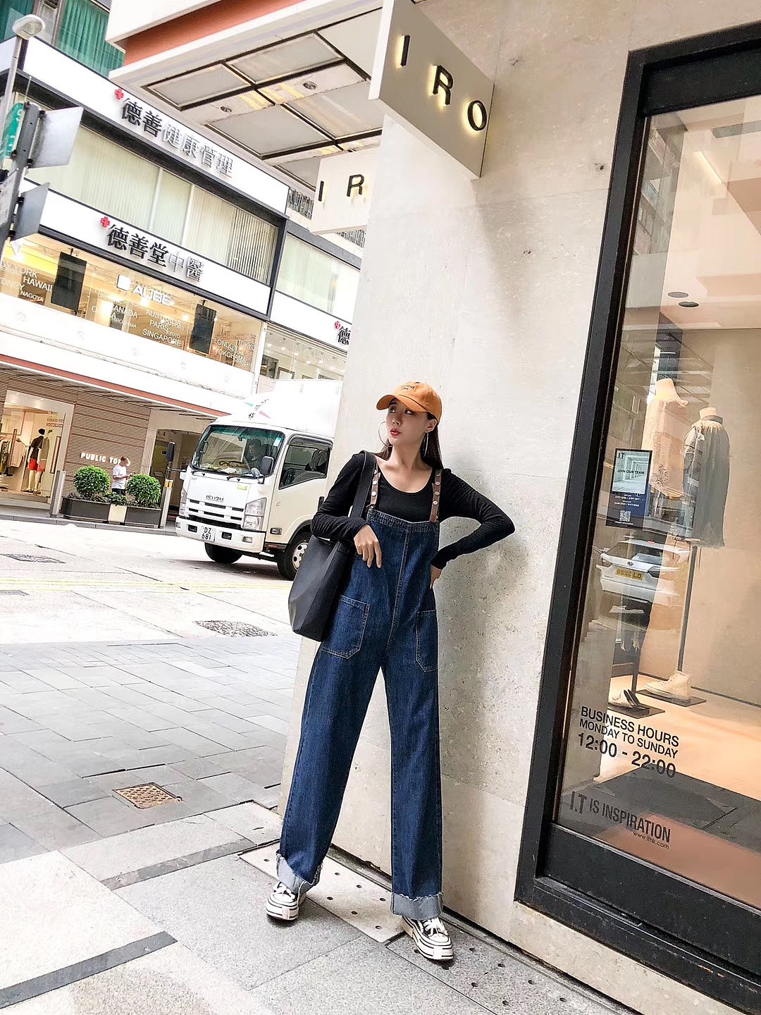 模特希文 香港旅 拍背带裤拍摄 牛仔裤拍摄 短裤拍摄